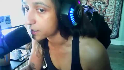 Snapshot of goddessvikkii chatting on March 9, 5:06 pm goddessvikkii online show from March 9, 5:06 pm