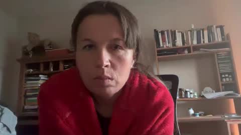 goddesszofia online show from April 6, 11:05 pm