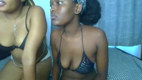 godess_lunah online show from May 11, 9:15 am