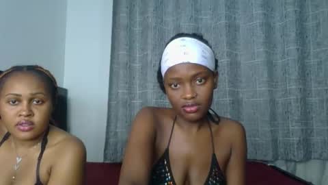 godess_lunah online show from May 19, 6:25 pm