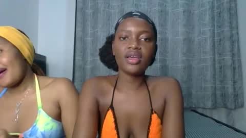 godess_lunah online show from May 30, 6:16 pm