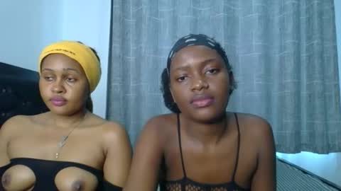 godess_lunah online show from May 31, 6:21 am