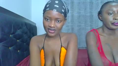 godess_lunah online show from June 5, 6:24 pm