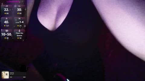 Snapshot of godpphire chatting on November 9, 11:25 pm godpphire online show from November 9, 11:25 pm