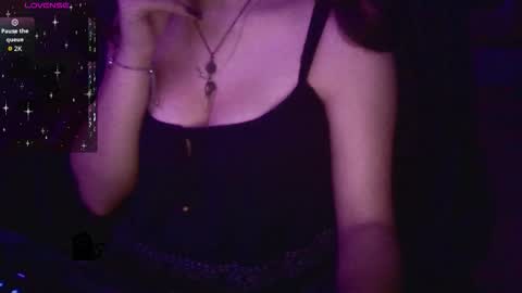 Snapshot of godpphire chatting on November 21, 10:52 pm godpphire online show from November 21, 10:52 pm