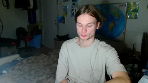Snapshot of gofymcmouse chatting on January 15, 12:04 am Daniel online show from January 15, 12:04 am