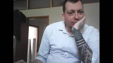 gohan8558 online show from April 19, 2:05 pm