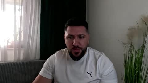 gold_alpha_boy online show from February 10, 12:31 pm