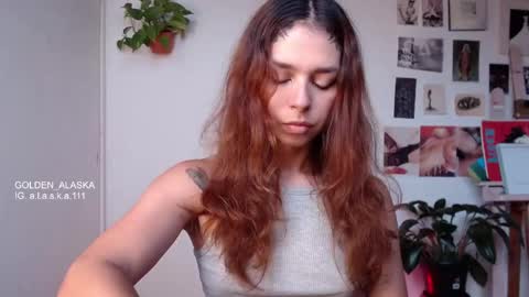 Snapshot of golden_alaska chatting on October 14, 12:06 pm Alaska online show from October 14, 12:06 pm