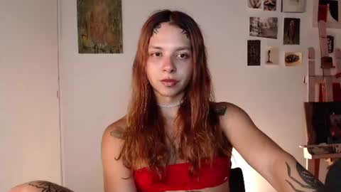 Snapshot of golden_alaska chatting on June 19, 12:48 am Alaska online show from June 19, 12:48 am
