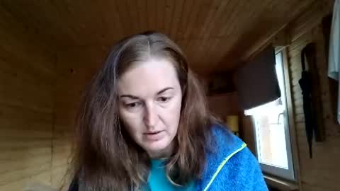 Snapshot of golden_fairy_566 chatting on July 5, 5:31 pm Olivia online show from July 5, 5:31 pm