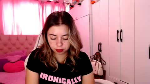 golden_gingerkitty online show from May 25, 12:55 pm