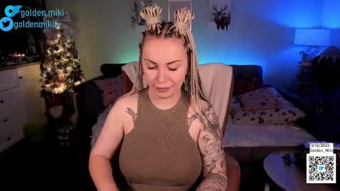 Snapshot of golden_miki chatting on December 13, 3:27 am Shy in the streets but a freak in the sheets online show from December 13, 3:27 am