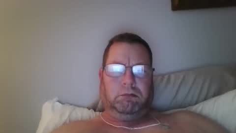 goldenbear3111 online show from January 4, 1:53 pm