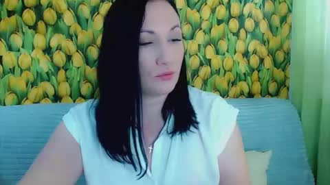 goldmoonn online show from April 18, 12:42 pm