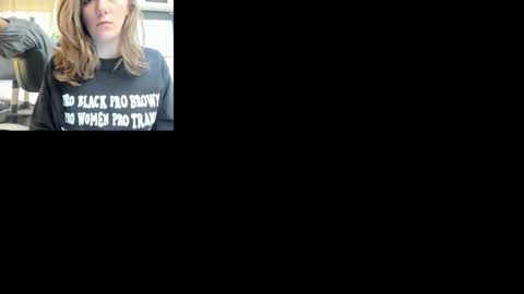 Snapshot of goldstarprincessxxx chatting on November 17, 3:18 pm Goldstar and Princess online show from November 17, 3:18 pm