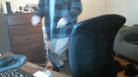 goleafzgo online show from December 8, 10:57 pm