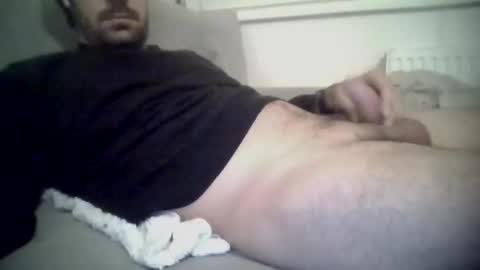 Snapshot of goliasking93 chatting on December 3, 4:05 pm goliasking93 online show from December 3, 4:05 pm