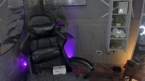 Snapshot of gomez420sofi chatting on January 26, 1:31 am gomez420sofi online show from January 26, 1:31 am