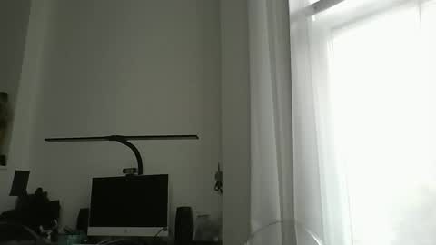 gomezgonz5 online show from October 10, 12:37 pm