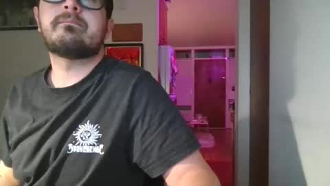 goodboysee online show from April 13, 9:59 am