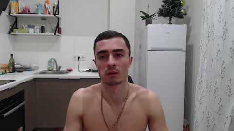 Snapshot of goodgg229975 chatting on April 25, 7:11 pm goodgg229975 online show from April 25, 7:11 pm