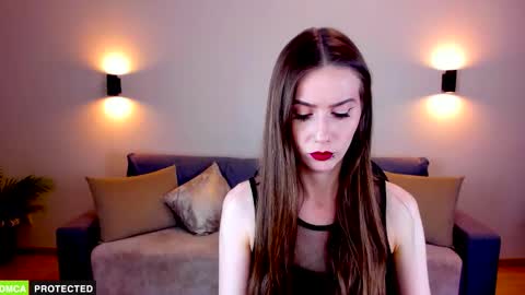 Petra online show from February 2, 7:01 pm