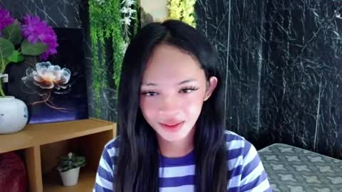 Snapshot of gorgeous_celestine chatting on July 4, 10:54 am tine online show from July 4, 10:54 am