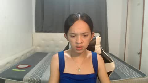 Snapshot of gorgeous_celestine chatting on July 8, 3:22 am tine online show from July 8, 3:22 am