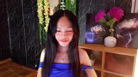 Snapshot of gorgeous_celestine chatting on July 9, 1:37 pm tine online show from July 9, 1:37 pm