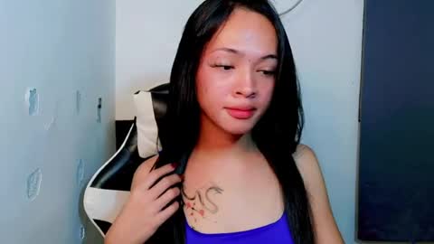 Snapshot of gorgeous_celestine chatting on August 7, 7:38 pm tine online show from August 7, 7:38 pm