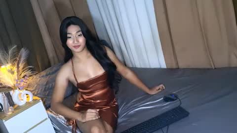 gorgeous_niicole online show from July 7, 7:34 am