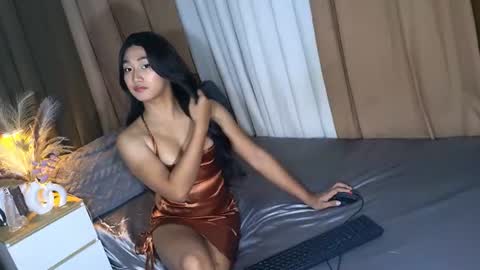 gorgeous_niicole online show from July 11, 6:10 pm