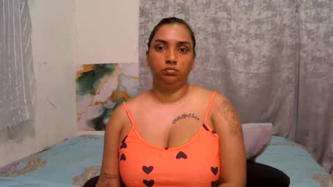 Snapshot of gorgeouslips10 chatting on June 1, 6:20 pm gorgeouslips10 online show from June 1, 6:20 pm