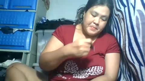 Snapshot of gorgeousselenaxx chatting on August 8, 11:18 pm gorgeousselenaxx online show from August 8, 11:18 pm