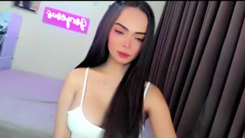 Snapshot of gorgeoustransgirl chatting on July 3, 8:26 pm Emmy online show from July 3, 8:26 pm