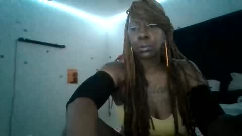 Sue Goddess online show from May 24, 12:37 am