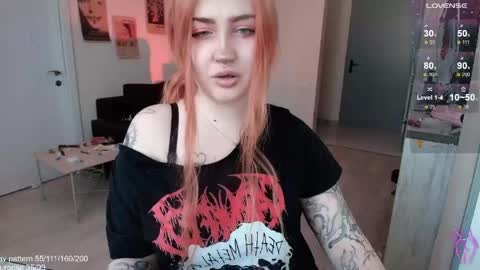 traumfrau Kira angel face devil eyes I SELL A LOT VIDEO IN GALLERY online show from April 29, 12:20 pm