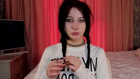 gothlovv online show from March 15, 8:42 am