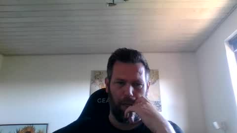 gottalop online show from May 25, 8:20 am