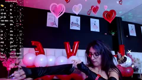 Meredith Alessandra online show from February 15, 7:51 am