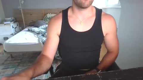 goura2000 online show from May 30, 6:49 pm