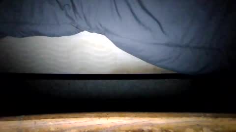 Snapshot of gowiththeflow37 chatting on July 23, 3:15 am watch me stroke online show from July 23, 3:15 am