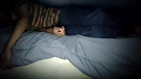 Snapshot of gowiththeflow37 chatting on August 5, 3:31 am watch me stroke online show from August 5, 3:31 am