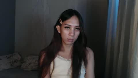 HoneyGrace online show from April 3, 5:16 am