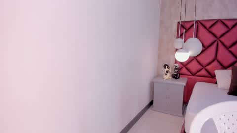 Snapshot of gracecartier chatting on January 8, 5:59 am Grace Cartier online show from January 8, 5:59 am