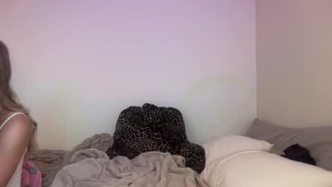 Snapshot of graceyrose chatting on September 29, 3:50 pm graceyrose online show from September 29, 3:50 pm