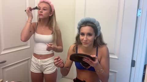Snapshot of graceyrose chatting on October 3, 10:07 pm graceyrose online show from October 3, 10:07 pm