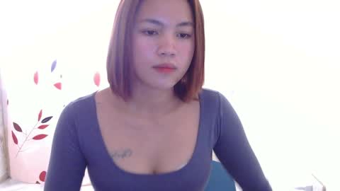 belle online show from May 17, 3:59 am