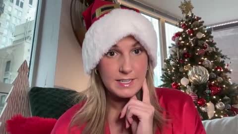 Gracie Mae online show from December 10, 6:28 pm